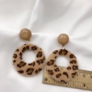 NEW Winter Circle Handmade Earrings Tiger Fur